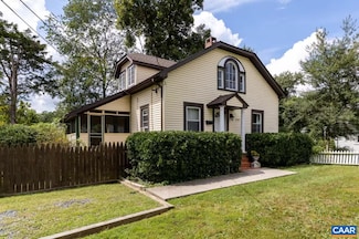 243 Shamrock Rd, Charlottesville, VA 22903