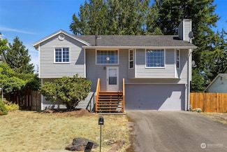 7095 E Firefly Ct, Port Orchard, WA 98366