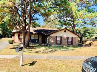 1628 Greenbrook Ct, Mobile, AL 36609