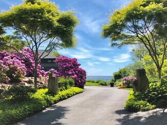 79 Tower Rd, Kittery Point, ME 03905