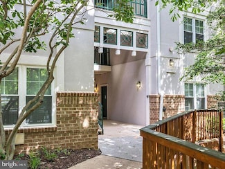 12012 Taliesin Place Unit 24, Reston, VA 20190