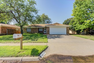 4813 73rd St, Lubbock, TX 79424