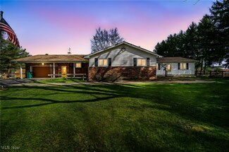 3231 Plymouth Ridge Rd, Ashtabula, OH 44004