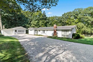 490 E Harreld Rd, Marion, IN 46952