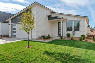 2835 NE Wells Acres Rd Unit Lot 16, Bend, OR 97701