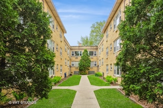 1817 W Touhy Ave Unit 3, Chicago, IL 60626