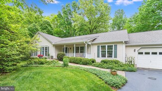 12442 Annagreen Ct, Manassas, VA 20112