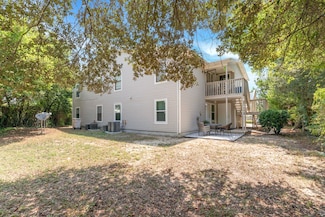 3202 Redwood Ln Unit 110, Gulf Breeze, FL 32563