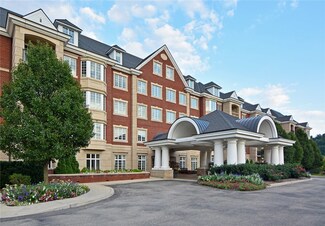 100 Vista Cir Unit 211, Pittsburgh, PA 15238