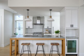 23 Shipyard Dr Unit N406, Hingham, MA 02043
