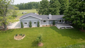 8512 Dutchman Bay Rd, East Jordan, MI 49727