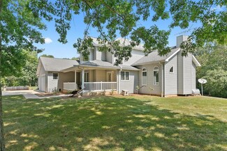 18170 Schafer Rd, Brighton, IL 62012