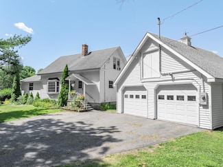 1502 Essex St, Bangor, ME 04401