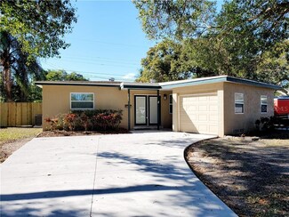 7058 20th St N, Saint Petersburg, FL 33702