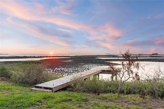 16931 SW 133rd St, Cedar Key, FL 32625