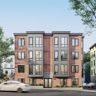 389 Sumner St Unit PH401, Boston, MA 02128