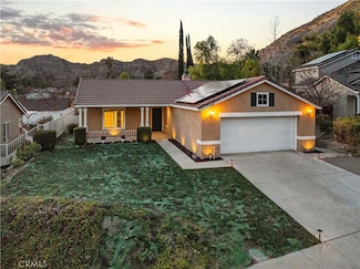 30431 Sunrose Place, Canyon Country, CA 91387