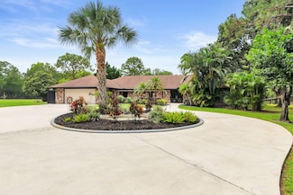 14101 Wind Flower Dr, West Palm Beach, FL 33418