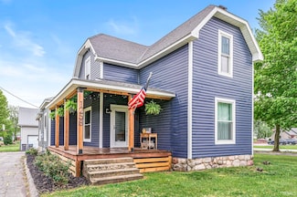 1258 N Main St, Nappanee, IN 46550