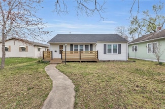 1107 S Hickory St, Ottawa, KS 66067