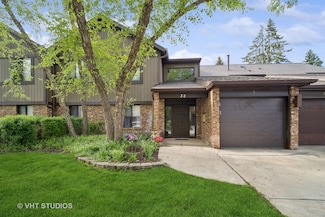 32 Creekside Cir Unit B, Elgin, IL 60123