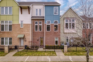 2280 City View Dr, Cleveland, OH 44113