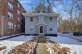 226 Fort Pleasant Ave, Springfield, MA 01108