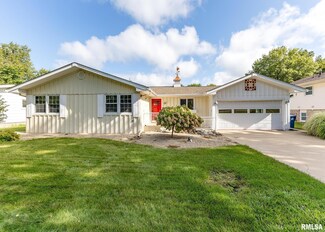 402 W Pritchard St, Annawan, IL 61234