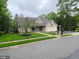 4 Tall Oaks Dr, Pottsville, PA 17901