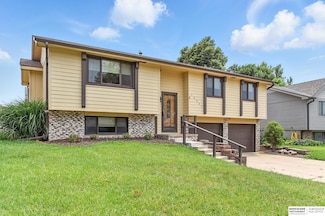 13447 Westwood Ln, Omaha, NE 68144