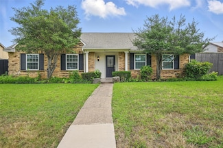 864 Warwick Dr, Plano, TX 75023