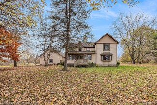 550 E Leonard Rd, Leonard, MI 48367