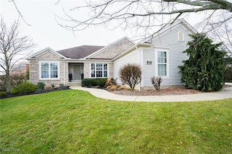 209 Canterbury Ct, Columbiana, OH 44408