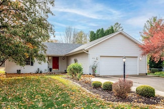 418 Bayside Dr, Germantown Hills, IL 61548