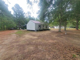 87 Cannon Rd, Pineville, LA 71360