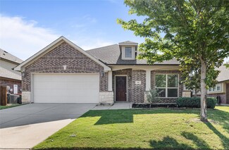 300 Kelvington Dr, Anna, TX 75409