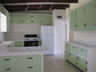 5744 E Eastland St, Tucson, AZ 85711