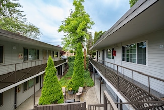7 & 15 Dravus St Unit 1-16, Seattle, WA 98109