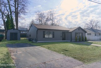 183 Greenwood Dr, Keyport, NJ 07735