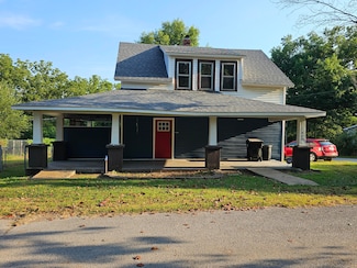 419 2nd St, Anderson, MO 64831