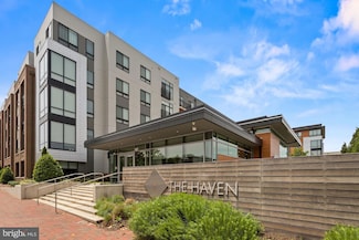 145 Riverhaven Dr Unit 129, National Harbor, MD 20745