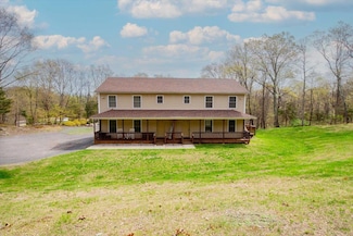 71 Reservoir Rd, Marlboro, NY 12542