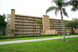4570 NW 18th Ave Unit 403, Pompano Beach, FL 33064