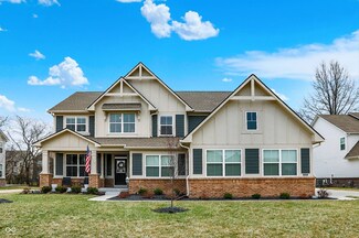 10237 Sand Run Ln, Fortville, IN 46040