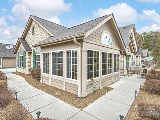 265 Summerfield Place, Flat Rock, NC 28731