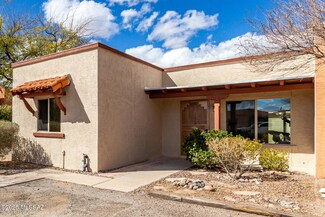 2736 S Oakenshield Way, Tucson, AZ 85730
