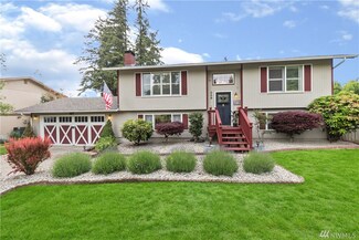 359 Gator Ct SE, Lacey, WA 98503