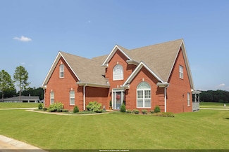 130 Bramble Ct, Florence, AL 35630