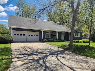 803 4th Ave SE, Pipestone, MN 56164