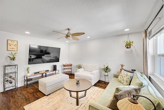2850 NE 14th Street Causeway Unit 203 B, Pompano Beach, FL 33062